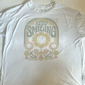 Keep Smiling Big Tee